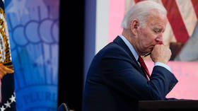 Republicans call on dropped-out Biden to resign, Clintons endorse Harris