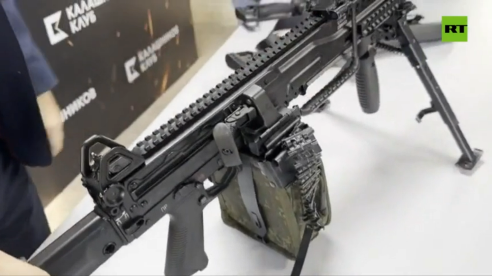 Kalashnikov unveils new machine gun and grenade launcher (VIDEO) — RT  Russia & Former Soviet Union