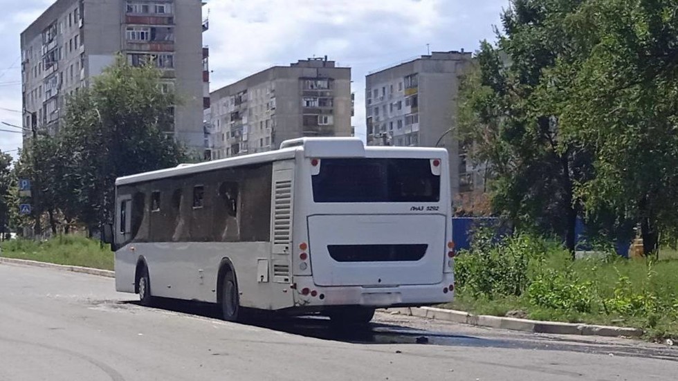 Deux morts et un enfant parmi 29 blessés dans une attaque en Ukraine