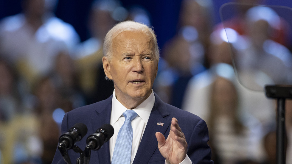 Biden calls for new elections in Venezuela