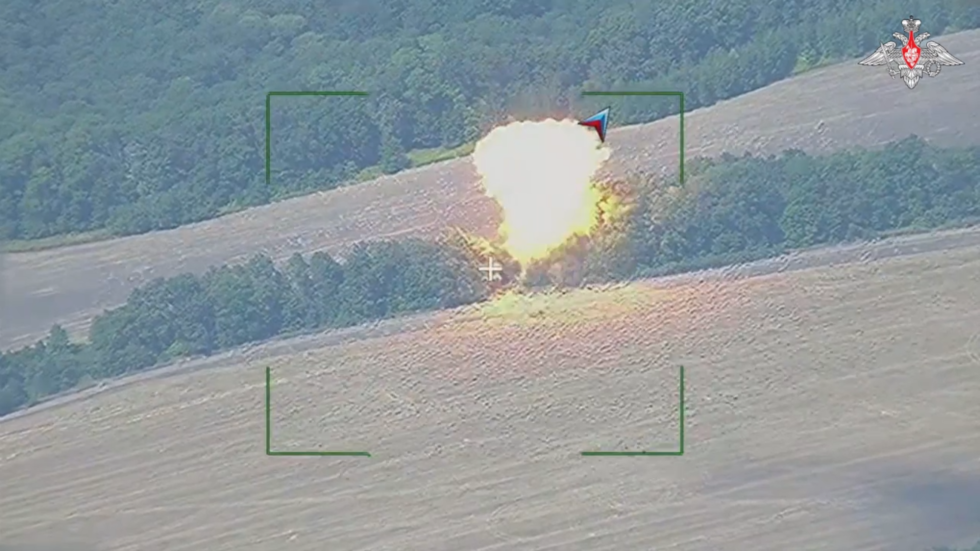 Le lanceur ukrainien de la famille HIMARS détruit lors de la frappe d'Iskander – Vidéo MOD