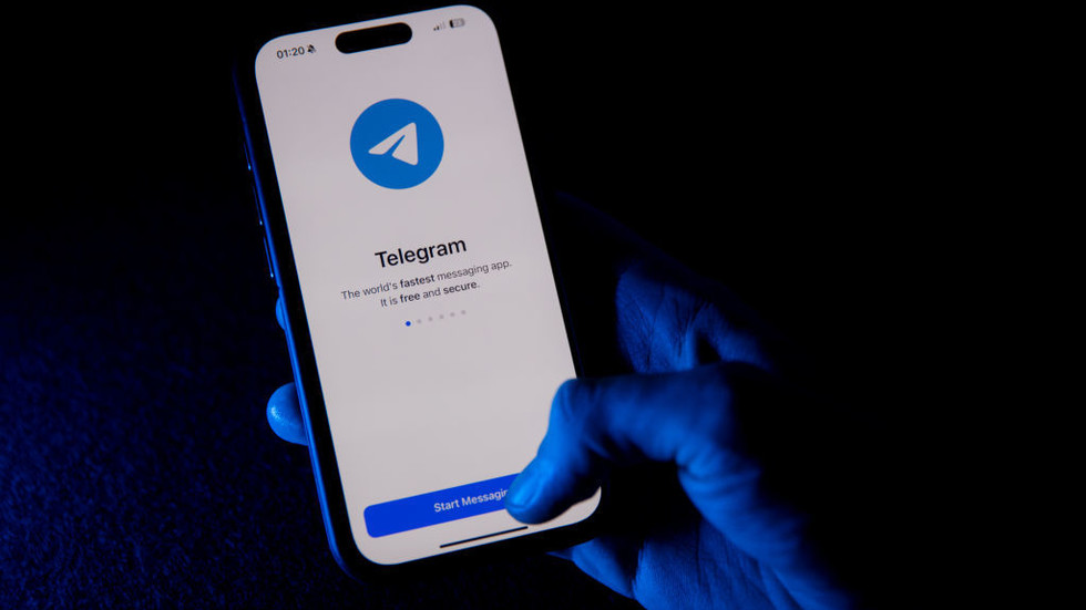 Amsterdam Bans Civil Servants from Using Telegram