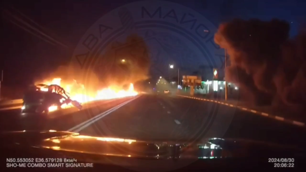 Russian civilian car destroyed by Ukrainian strike (VIDEOS)