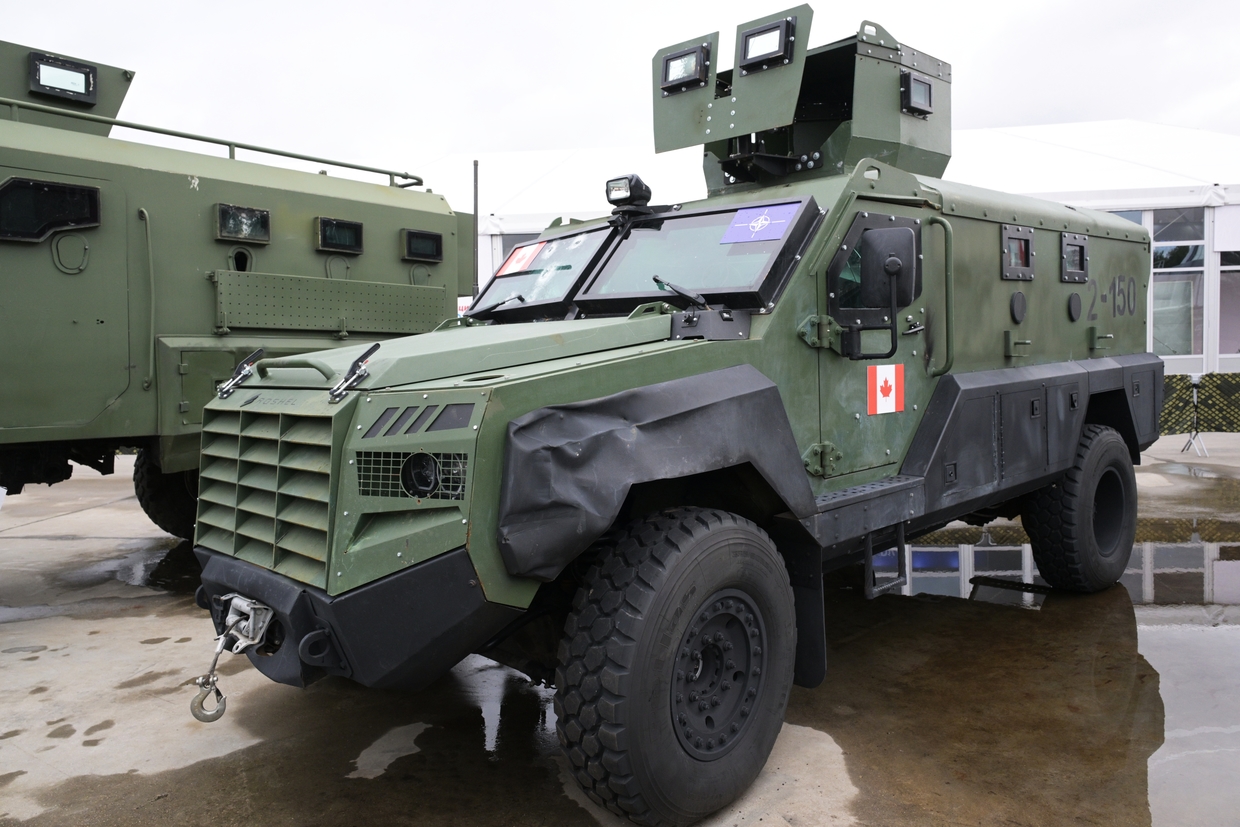 Rússia mostra armaduras ocidentais capturadas na exposição Army-2024 (FOTOS/VÍDEO)