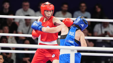 Lin Yu-ting of Taiwan vs. Bulgaria's Svetlana Kamenova Staneva, Paris Olympics, August 4, 2024.