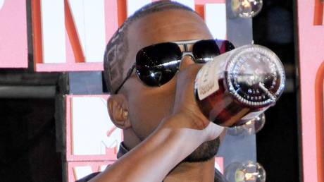 Kanye West Attributes Anti-Semitic Tweet to 'Hennessy'