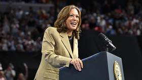 Harris liderando Trump em estados-chave – pesquisa