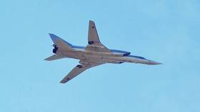 Russian supersonic bomber crashes in Siberia (VIDEOS)