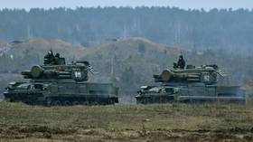 Ukraine tells Belarus to pull its army from the border