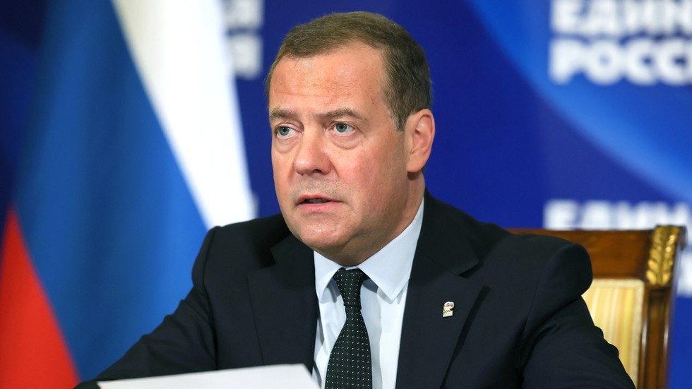 Medvedev proposes list of ‘Russia’s enemies’