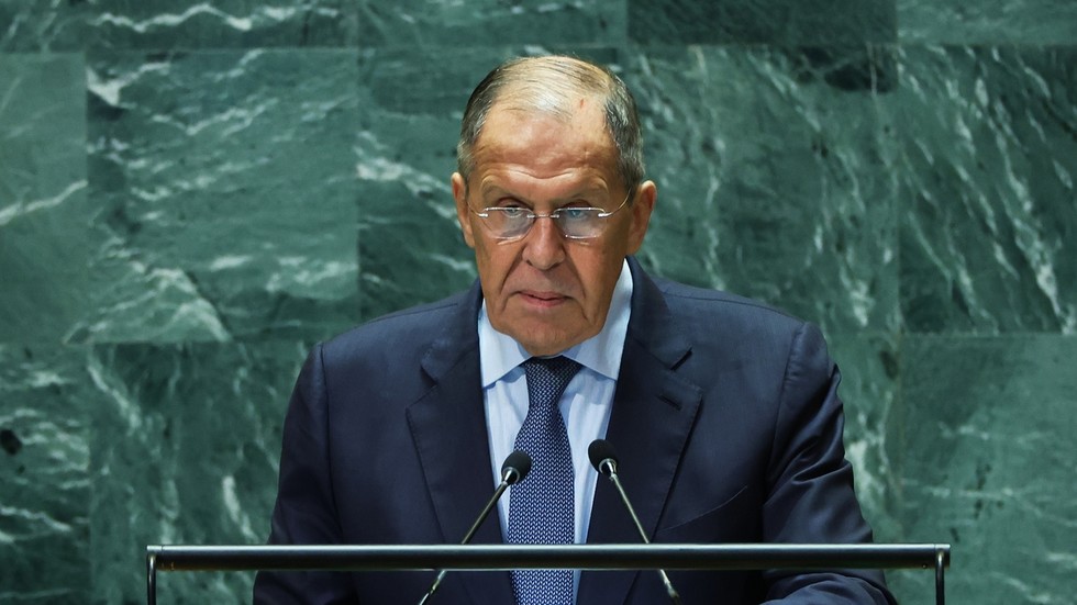 West on brink of ‘suicide venture’ – Lavrov