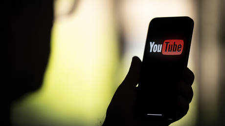 YouTube prohibits channels allegedly linked to Russia and right-wing groups