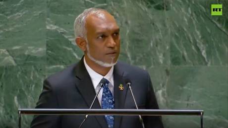 Maldives Warns that Humanity is ‘in deep trouble’