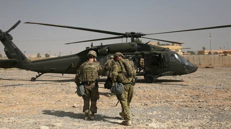 File Photo: US soldiers leave Nineveh Joint Operations Command Headquarters, Nineveh, Iraq, October 2016.