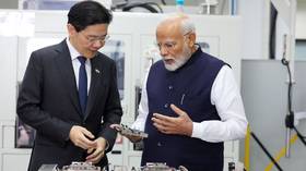 India turns to Singapore for ‘inspiration’ to boost semiconductors