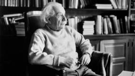 Einstein’s Nazi nuclear bomb letter sells for $4mn