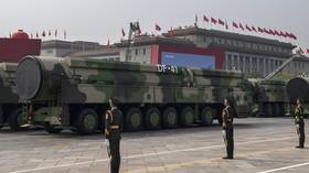 China lança ICBM no Pacífico