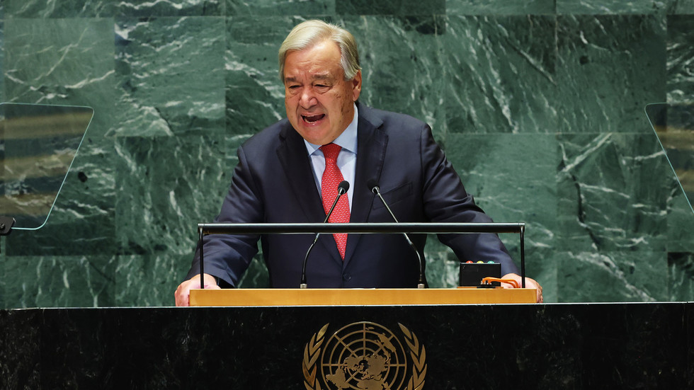 Israel declares UN chief ‘persona non grata’