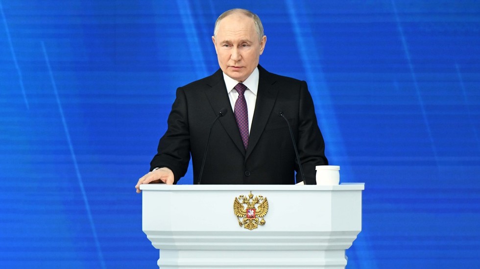 Putin in English: Listen to the Russian president’s words like never before (VIDEO)