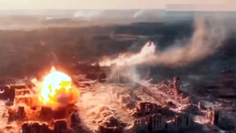 Ukrainian position reportedly pounded with vacuum bombs (VIDEOS)