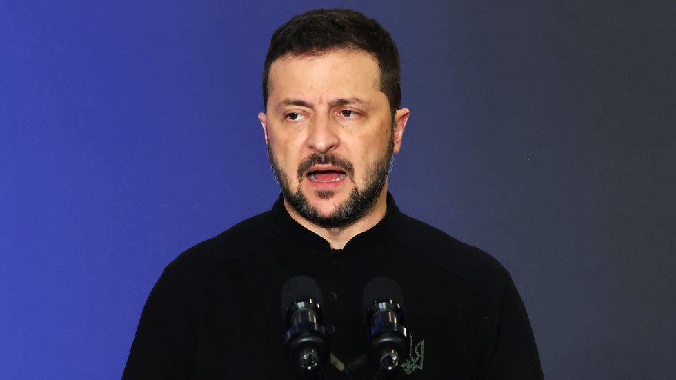 Zelensky provoca ‘ação decisiva’ para acabar com o conflito ucraniano