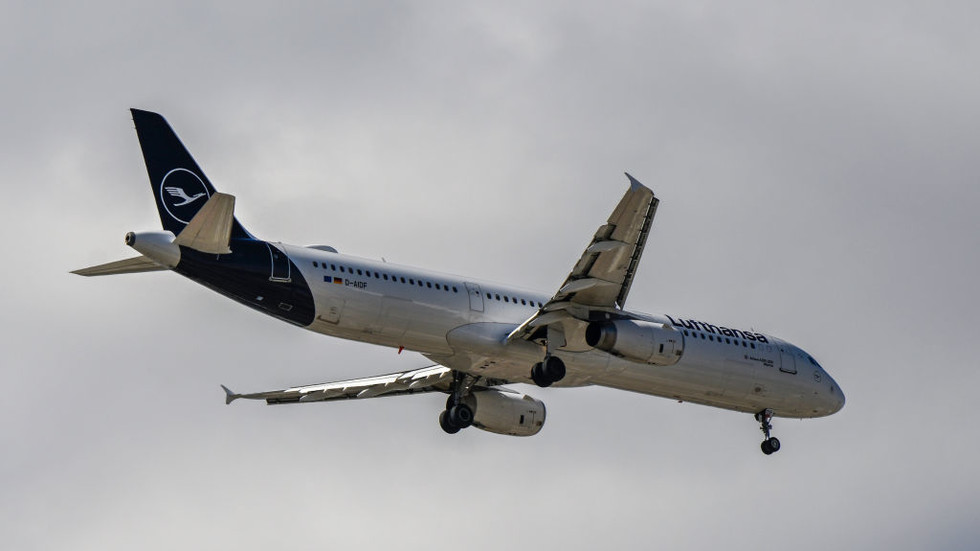 German airline penalized for ‘discriminating’ against Jewish passengers