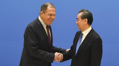 Lavrov States: Russia and China Demonstrate How Great Powers Can Be Friendly Neighbors