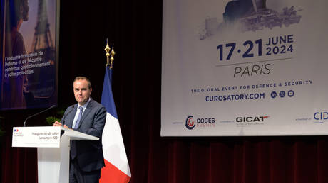 France Identifies Russia as 'Greatest Threat'