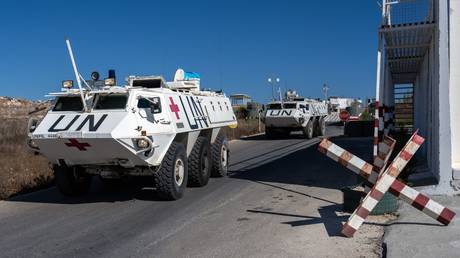 UN peacekeepers injured by Israeli tank fire