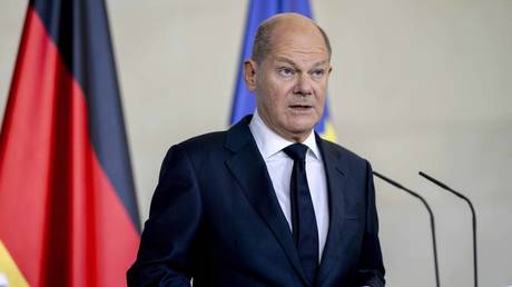 Scholz Rebukes German Media for Reporting on Ukraine Conflict