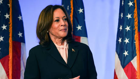 LA Times Owner Halts Endorsement of Harris, Reports Semafor