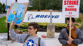 Boeing atingida pela crise vai demitir 17 mil funcionários