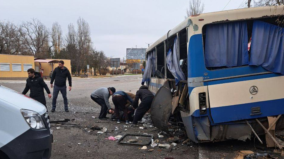 L'Ukraine frappe un bus civil russe – gouverneur