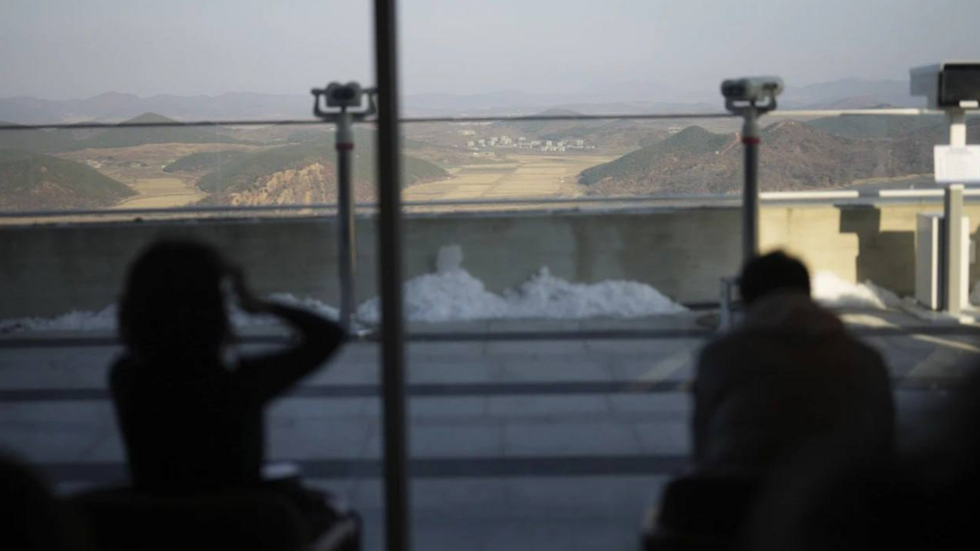 Starbucks opens coffee shop overlooking North Korea