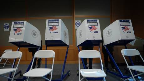 US Presidential Election Voting Concludes