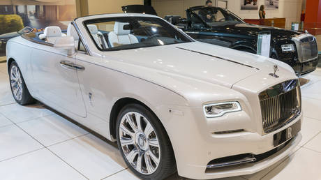 Rolls-Royce Experiences Surge in Russian Sales – Data