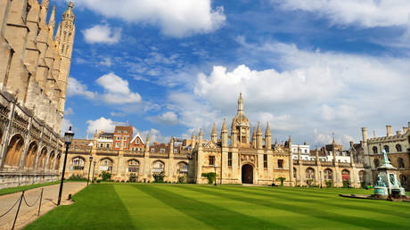 UK’s richest college ‘regrets’ helping Ukrainians – media