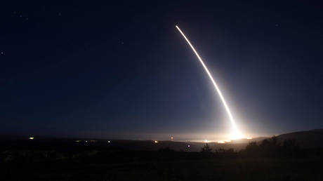 US to adhere to major nuclear arms control agreement