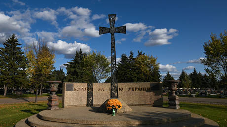 Canadian Police Handle Nazi Monument Vandalism as War Memorial, Reports Say