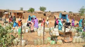 Massive UN food convoy en route to Sudan