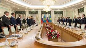 Russian and Kazakh parts hold bilateral talks