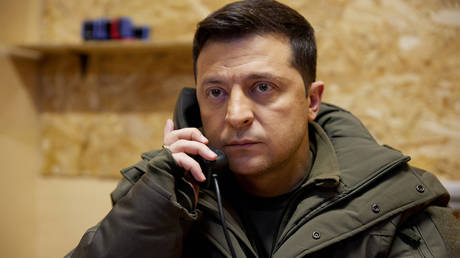 Zelensky Plans to Contact Biden Regarding NATO Aspirations