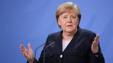 Merkel describes Russian gas as a 'win-win'