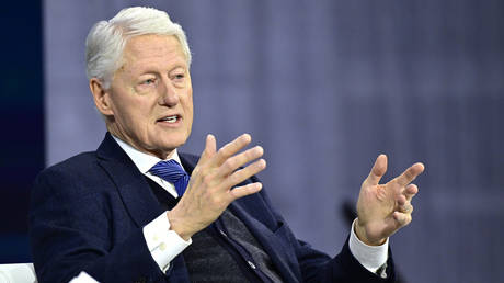 Bill Clinton attributes Hillary's loss to Trump to the ‘mainstream media’