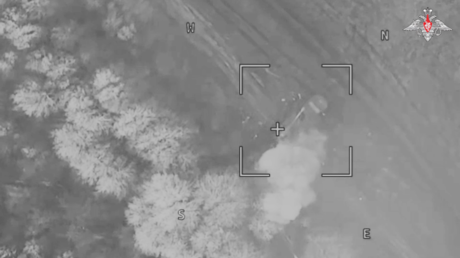 WATCH Russian Lancet drone take out Ukrainian howitzer (MOD VIDEO)