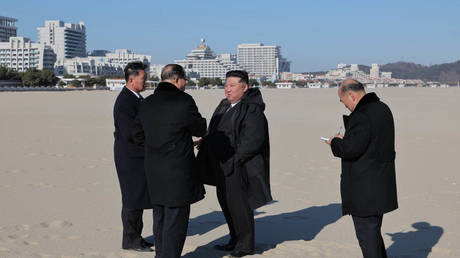 Kim seeks to enhance tourism in North Korea