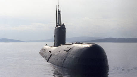 Members of Scholz's Party Mix Up German and Russian Submarines