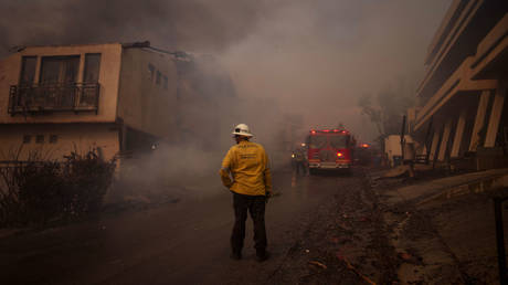 California Wildfire Ravages Hunter Biden's Home – Daily Mail