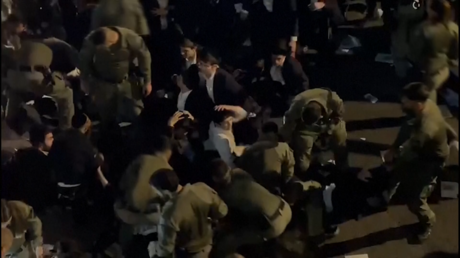 Ultra-Orthodox Protesters Block Highway in Protest Against IDF Draft