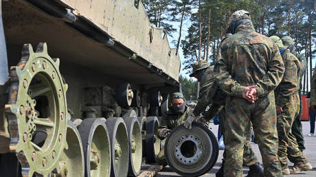 Danish defense capabilities weakened by Ukrainian aid, reports Politico